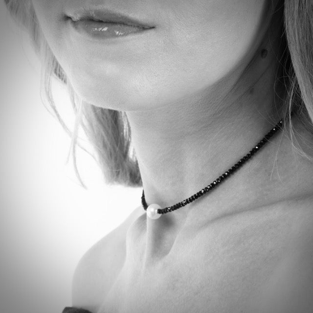 Aria Bead Pearl Choker